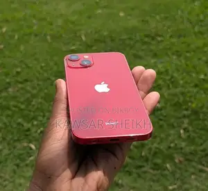 Apple iPhone 13 . (Used)