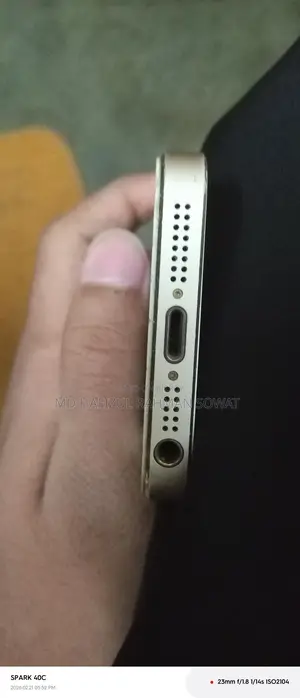 Apple iPhone 5 (Used)