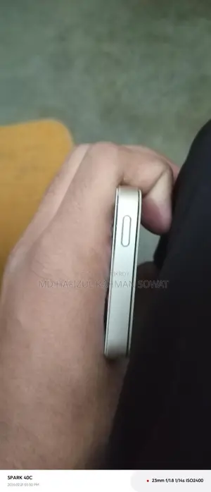 Apple iPhone 5 (Used)