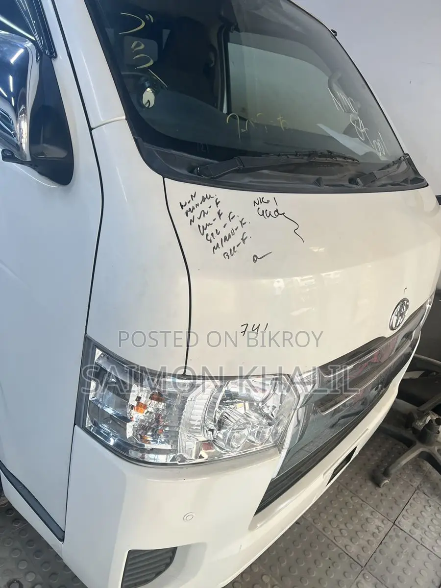 Toyota Hiace GL Dual AC 2020