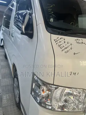 Toyota Hiace GL Dual AC 2020