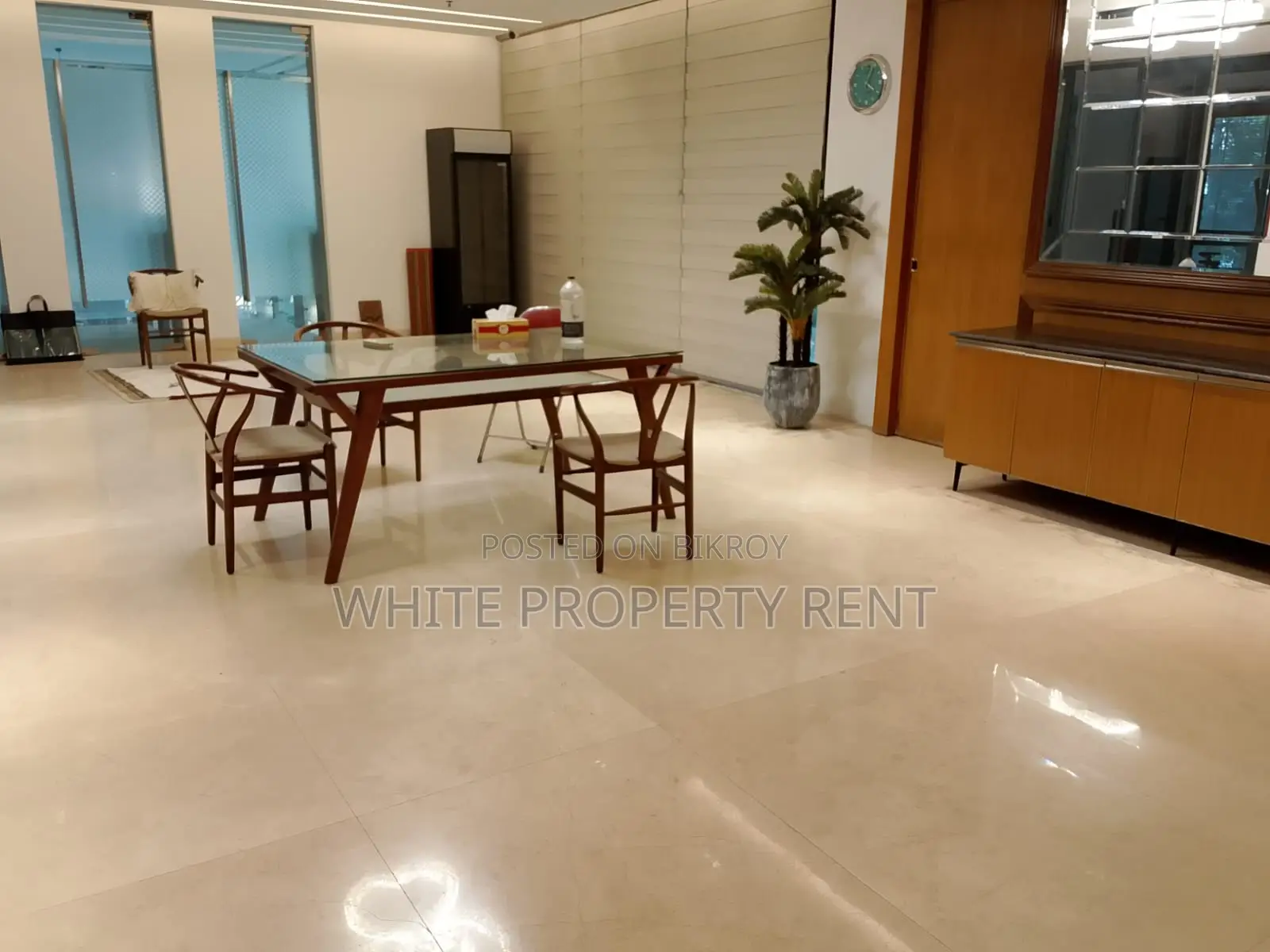 Luxurious Apartment Rent at Gulshan 1 Road 140