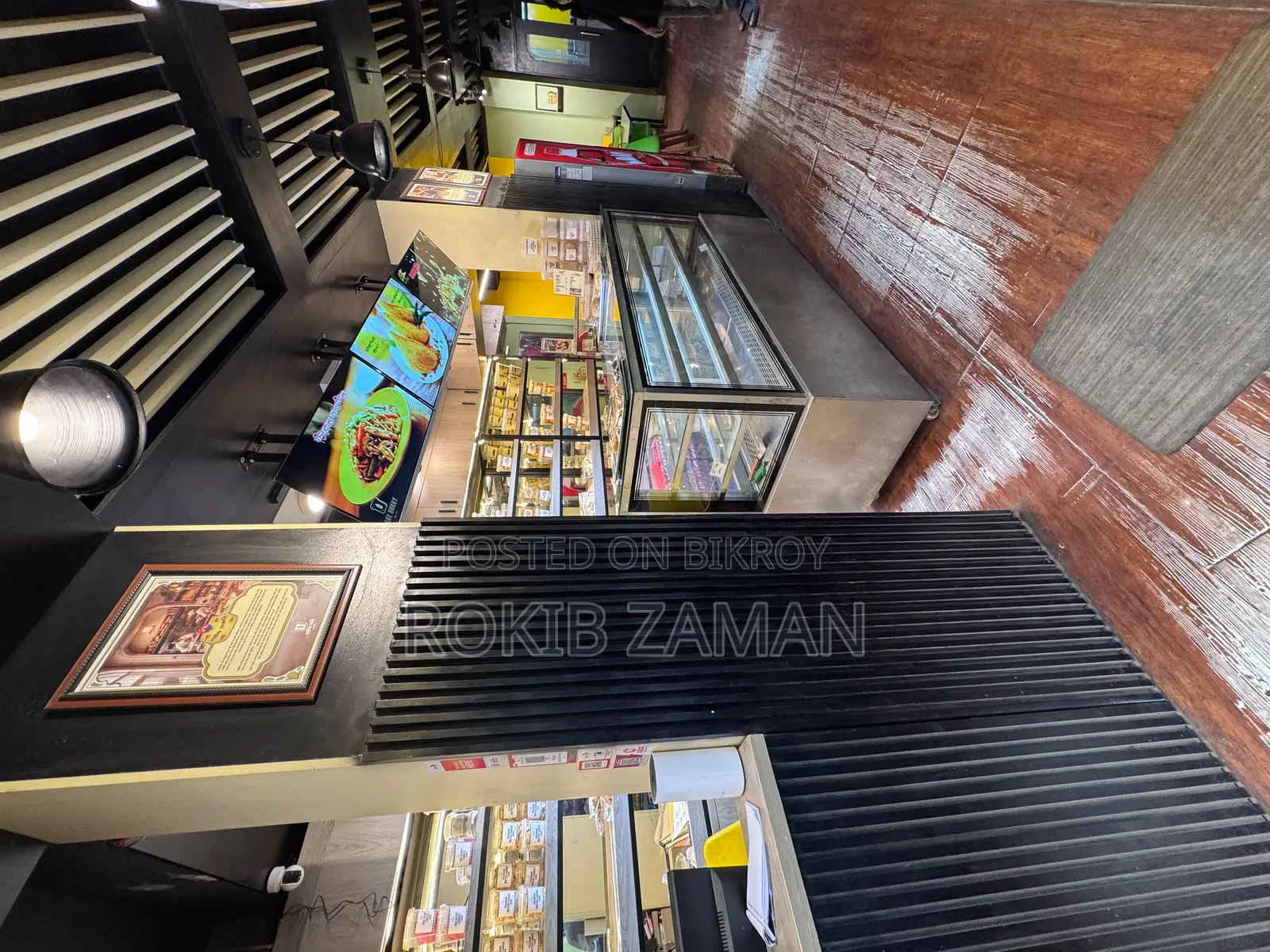 Running bakery/restaurant for handover in prime location of Bonosree