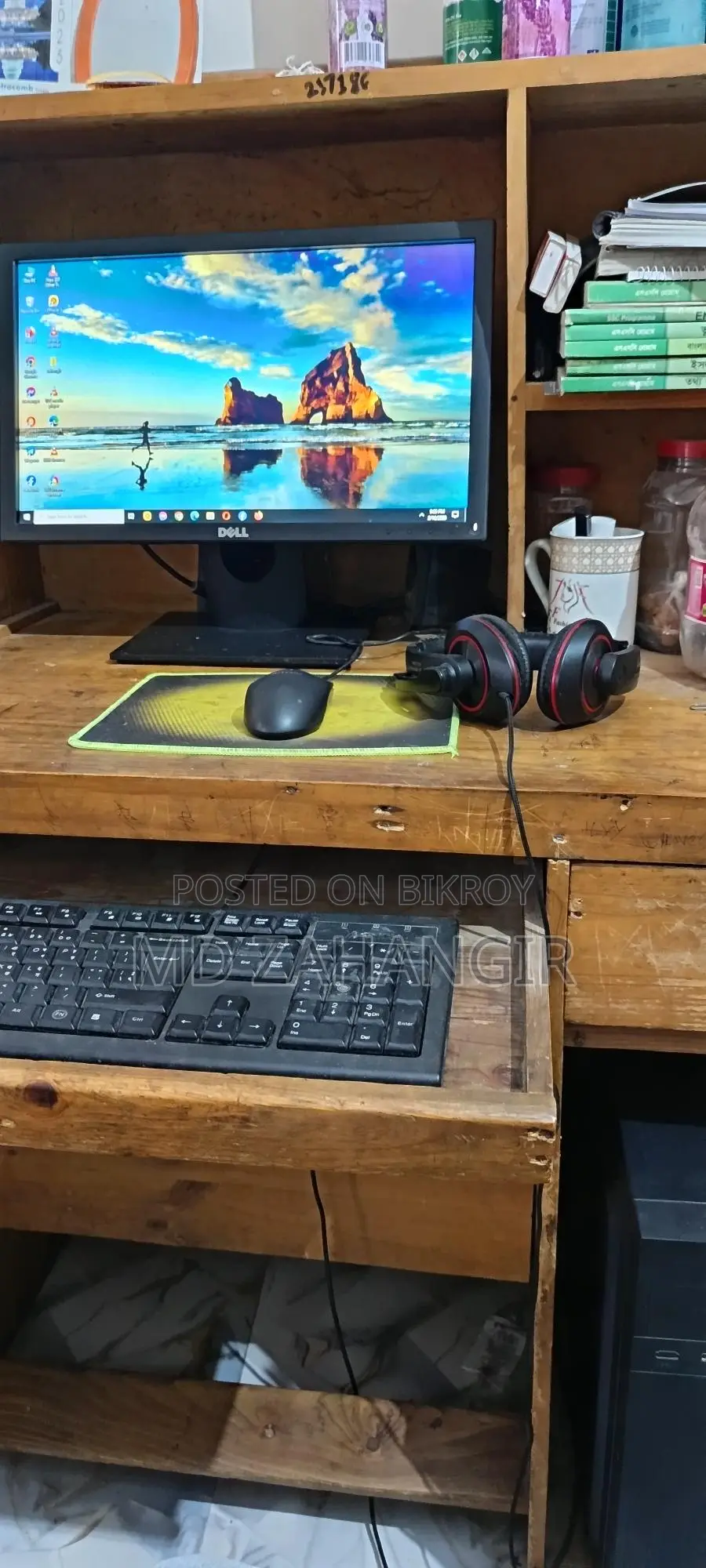 Desktop Computer Dell Precision 5820 8GB Intel Core i3 SSD 4T