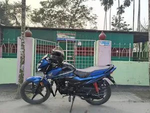 Honda Livo . 2024