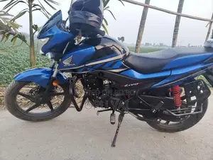 Honda Livo . 2024