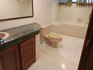 Duplex semi furnish apt rent in Gulshan
