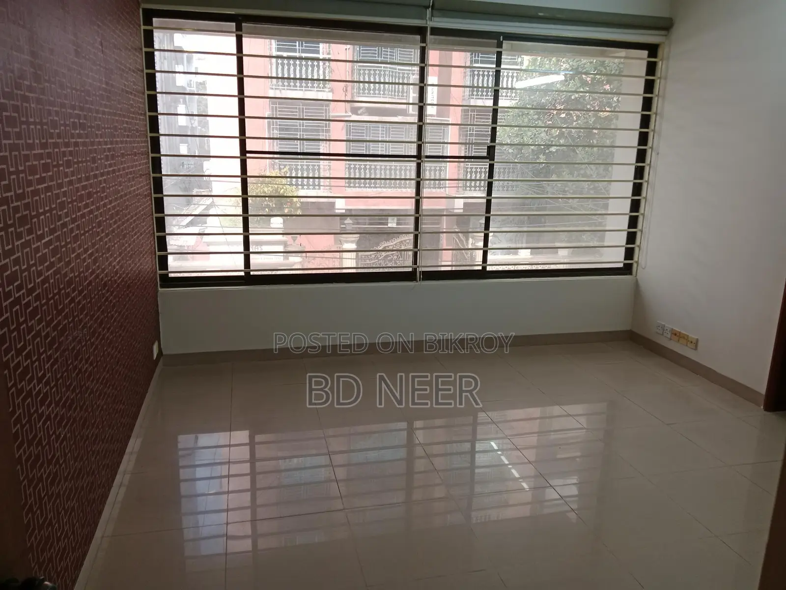 Duplex semi furnish apt rent in Gulshan