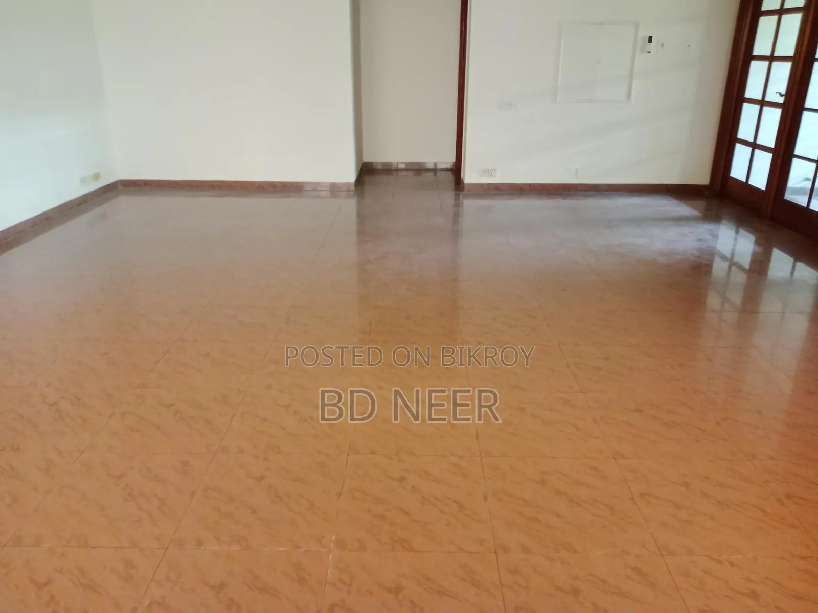 Duplex semi furnish apt rent in Gulshan