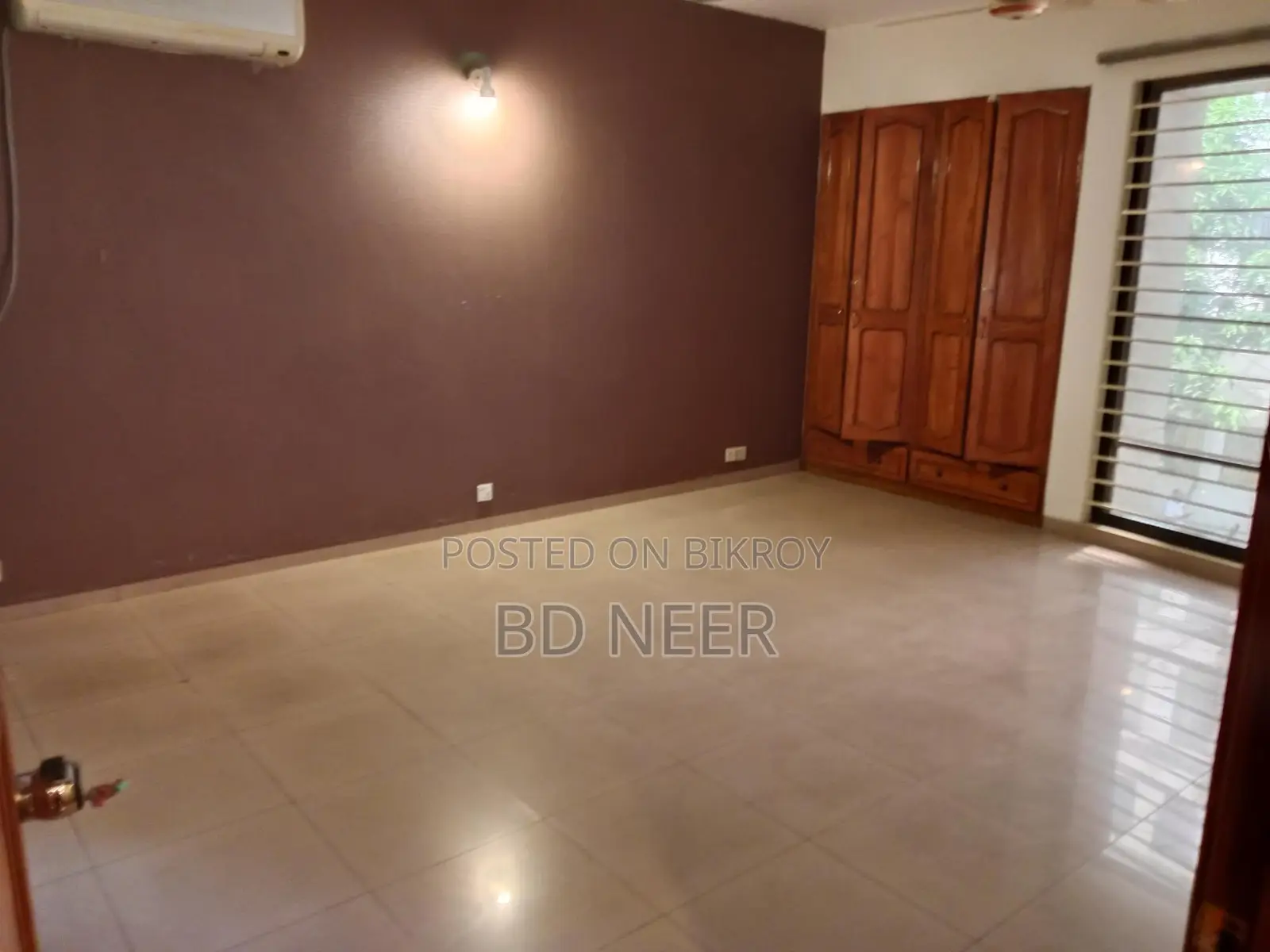 Duplex semi furnish apt rent in Gulshan
