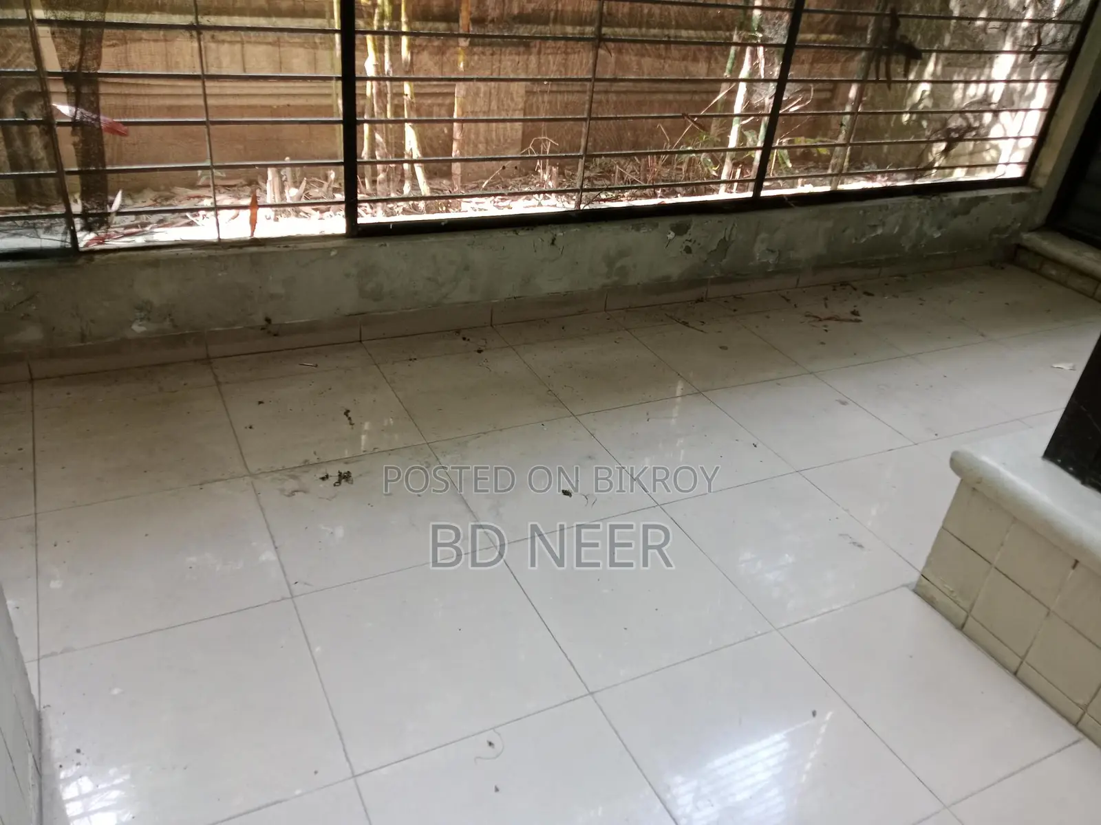 Duplex semi furnish apt rent in Gulshan