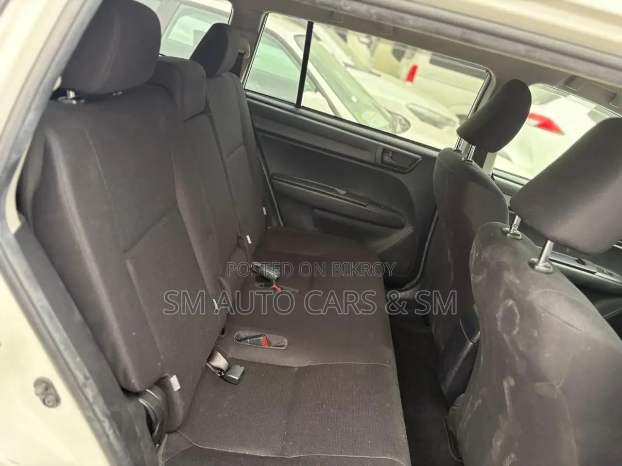 Toyota Fielder Hybrid EX White 2021