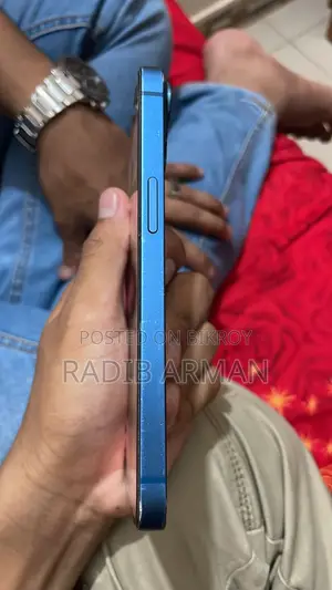 Apple iPhone 13 iOS (Used)
