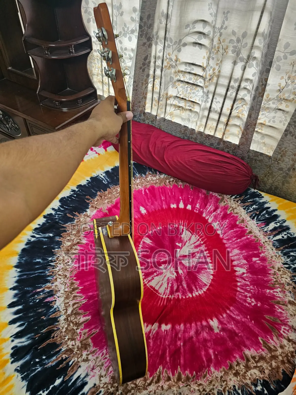 Givson Venus Rose Acoustic Guitar