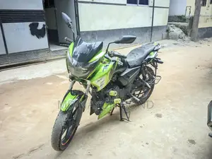 TVS Apache RTR . 2014