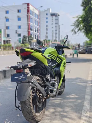 Suzuki 2025 Green