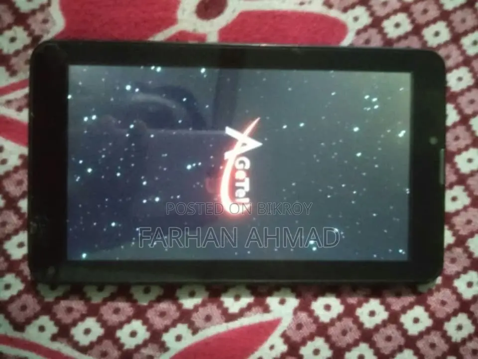 ট্যাবলেট ৩২ জিবি কালো