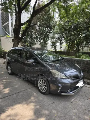 Toyota Prius 2014