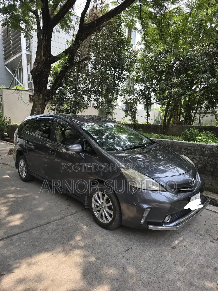 Toyota Prius 2014