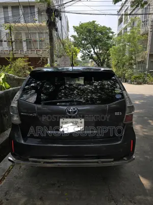 Toyota Prius 2014