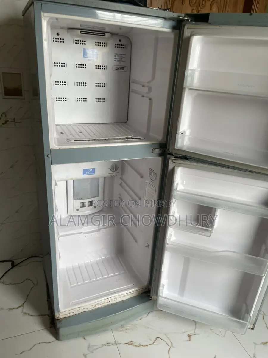 Hitachi Fridge