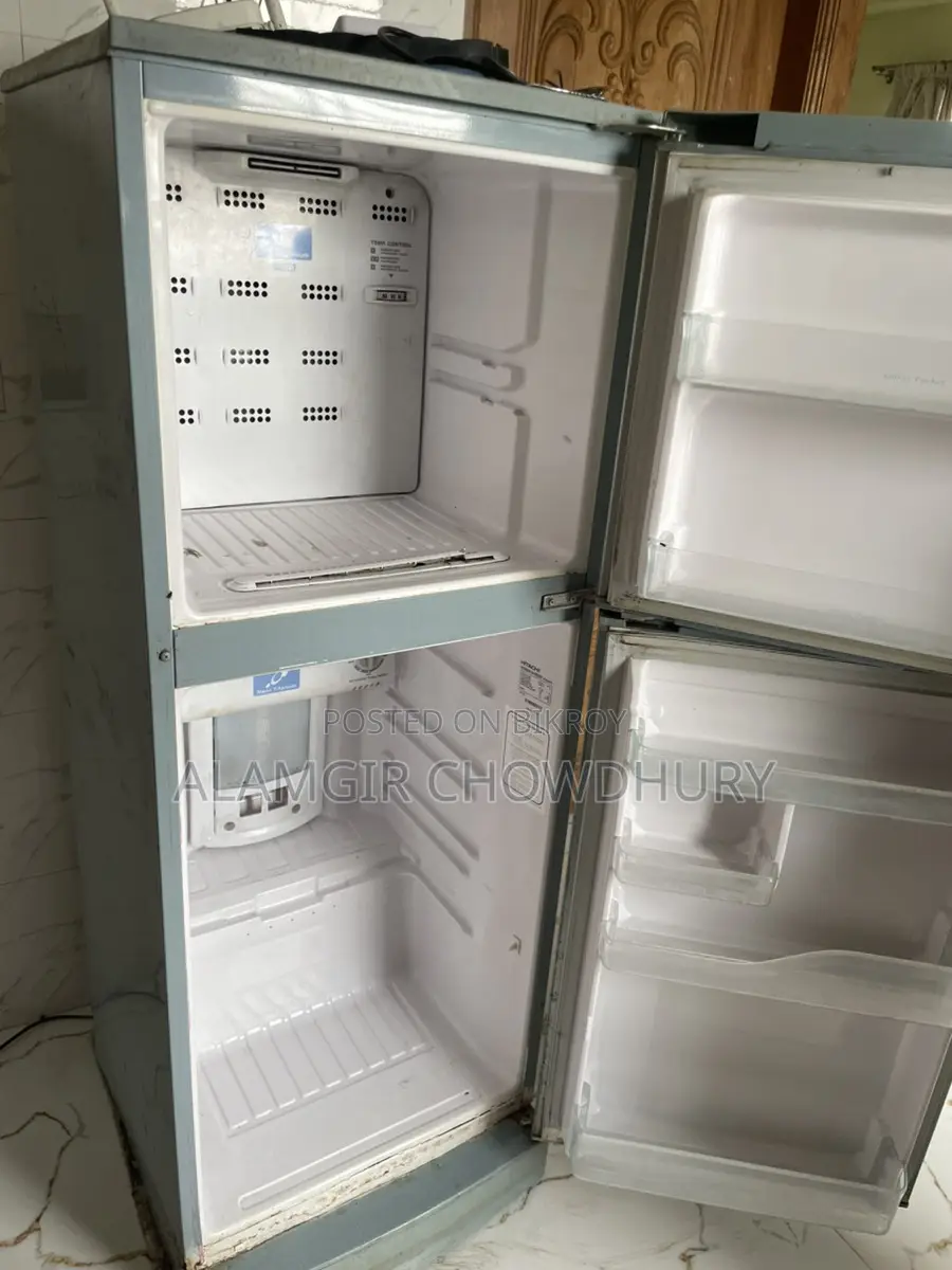Hitachi Fridge
