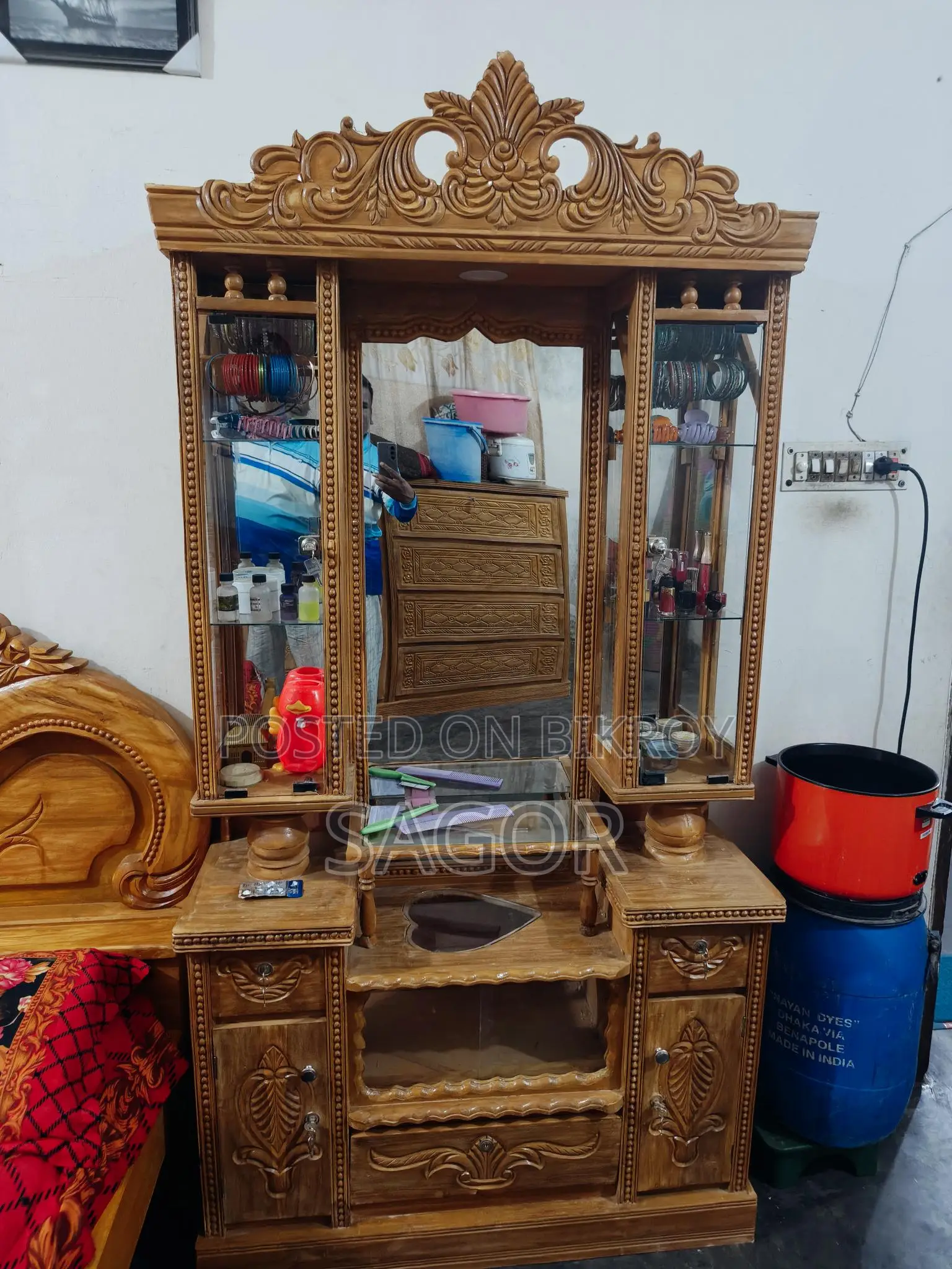 চিটাগং সেগুন কাঠের ডেসিংটেবিল