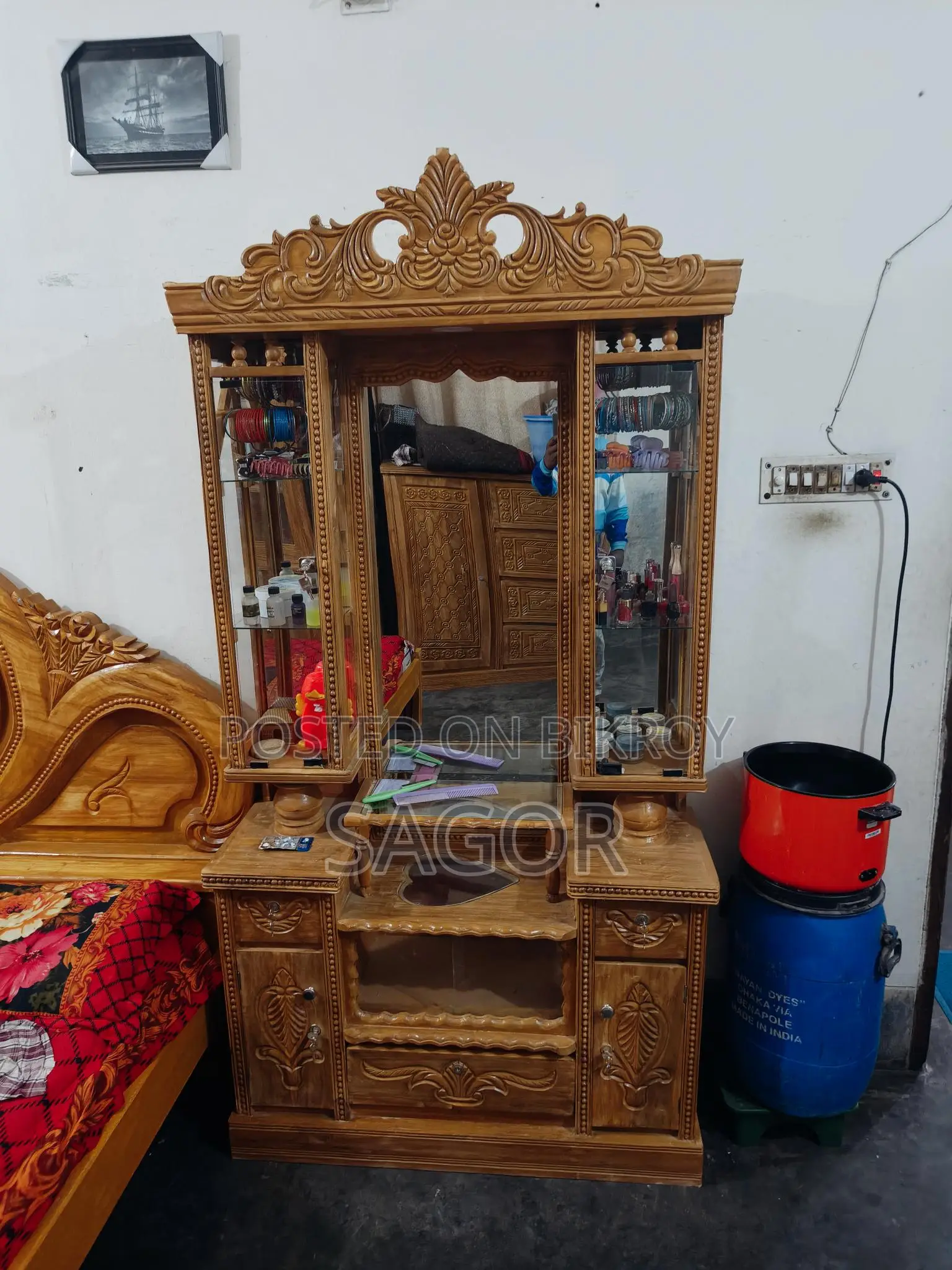চিটাগং সেগুন কাঠের ডেসিংটেবিল