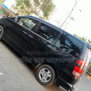 Toyota Noah X 2003