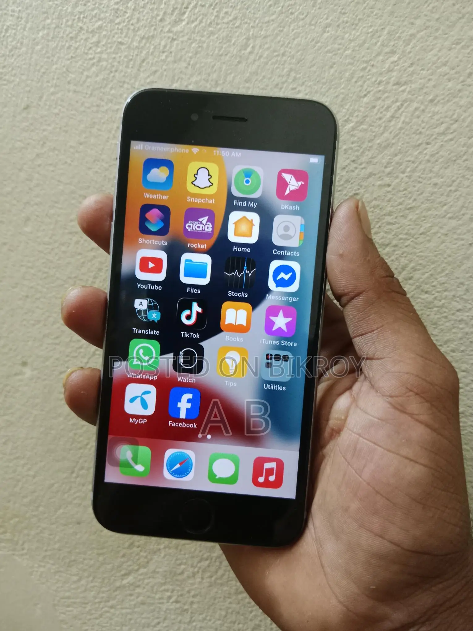 Apple iPhone 6S 64 GB (Used)