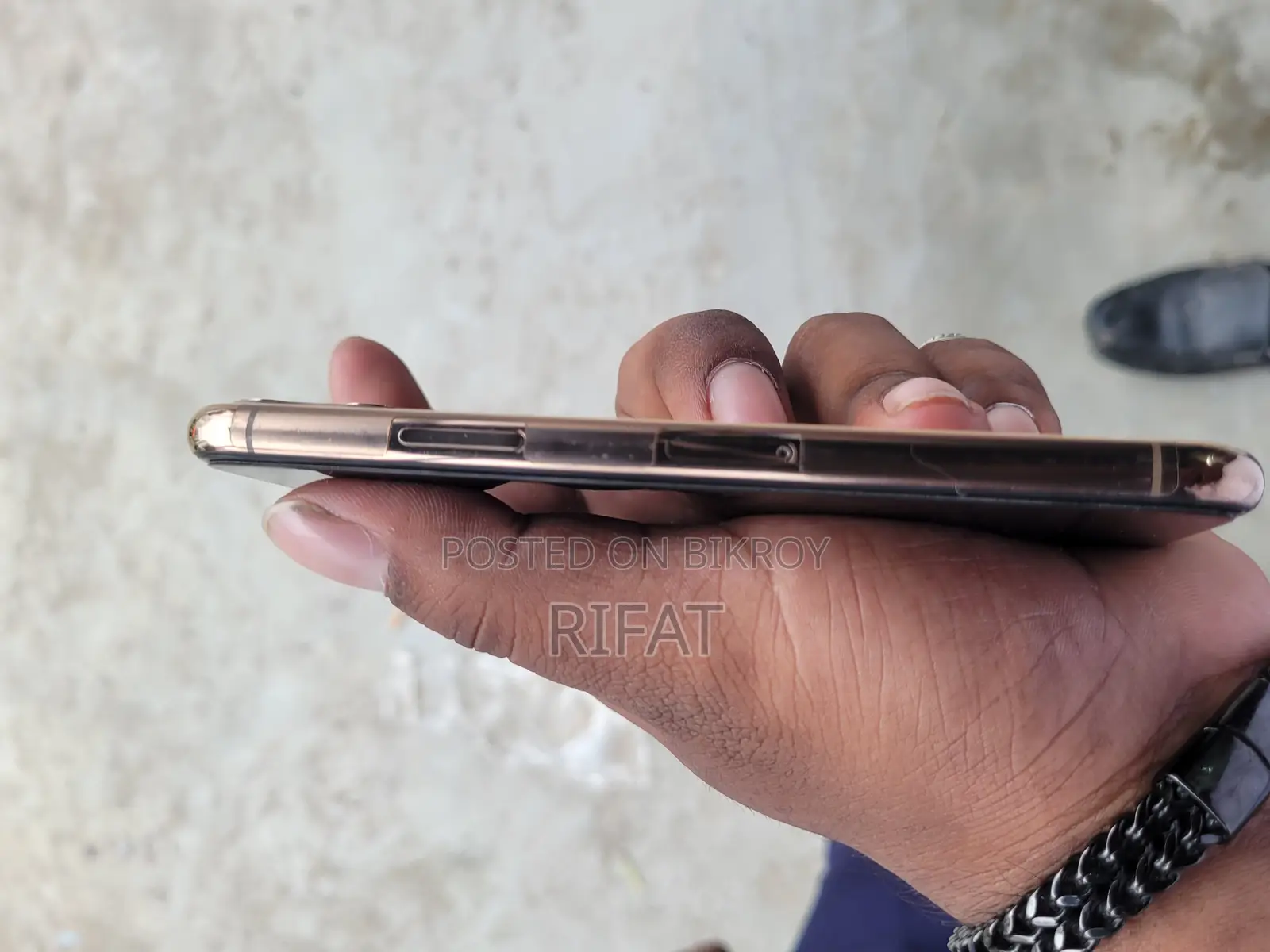 Apple iPhone 11 Pro (Used)