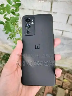 OnePlus 9RT used (Used)