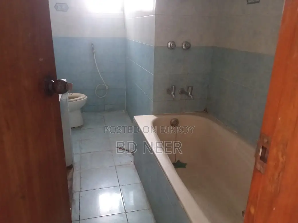 so good fully furnish 3 Bed room apt rent in Gulshan