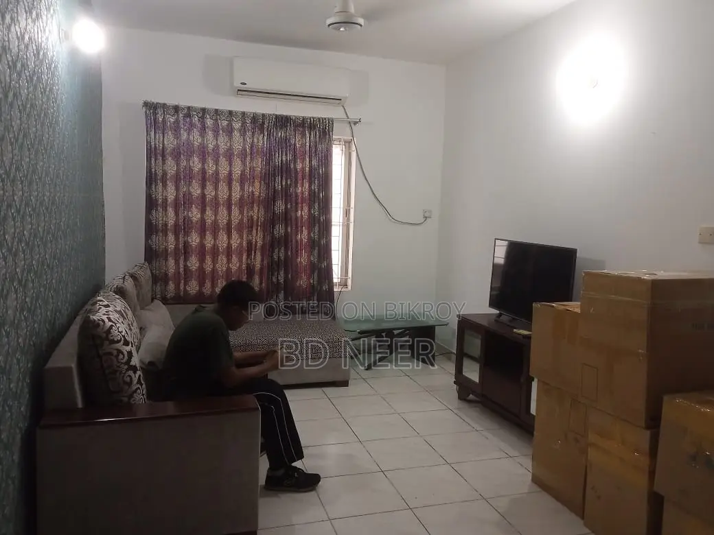 so good fully furnish 3 Bed room apt rent in Gulshan