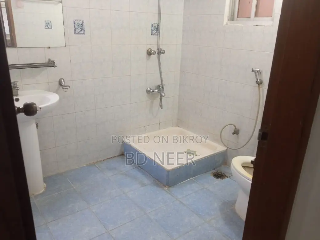 so good fully furnish 3 Bed room apt rent in Gulshan