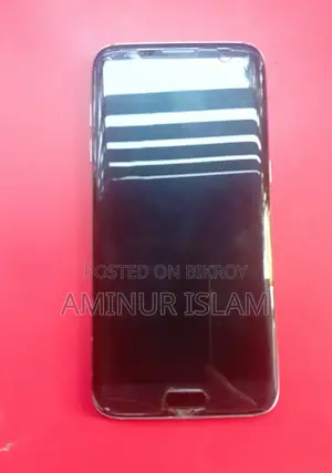 Samsung Galaxy S7 Edge . (Used)