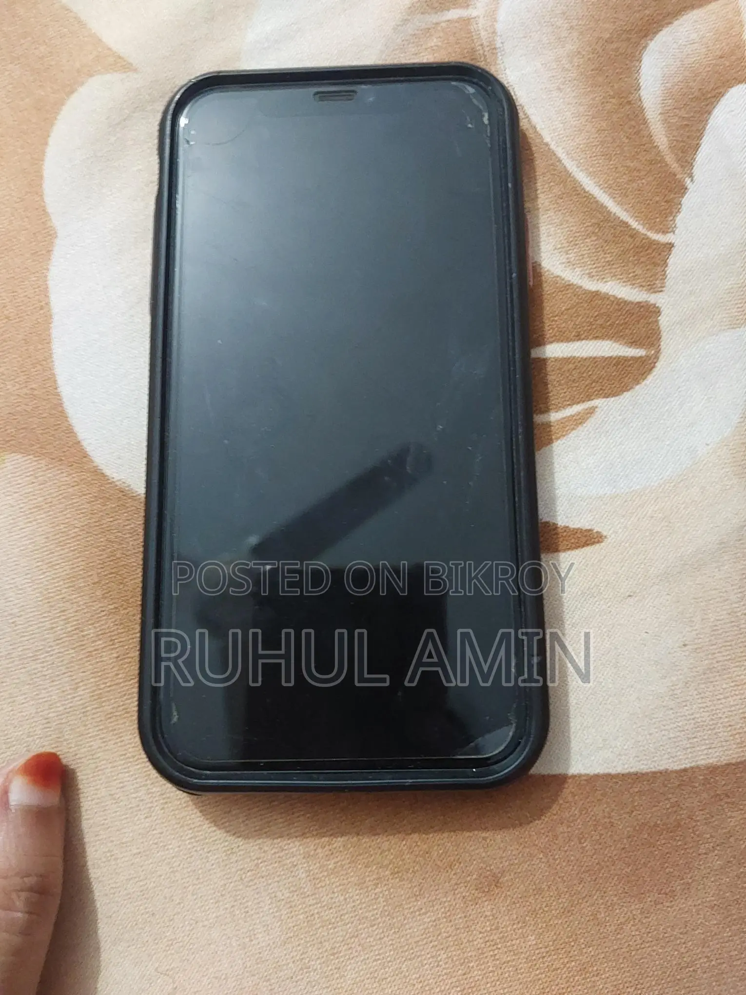 Apple iPhone 11 (Used)