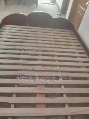 6/7 ফিট সেগুন খাট