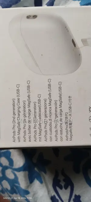 Apple iPhone 14 Pro Air Buds Brand New