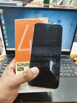 Tecno Spark 40 Pro (8+128) official (Used)