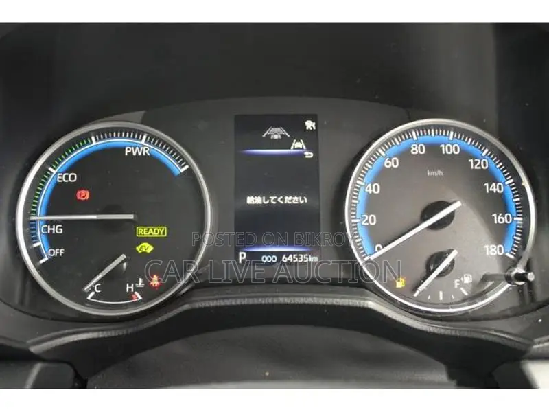 Toyota Noah Hybrid X 2022