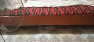 Half Box Bed