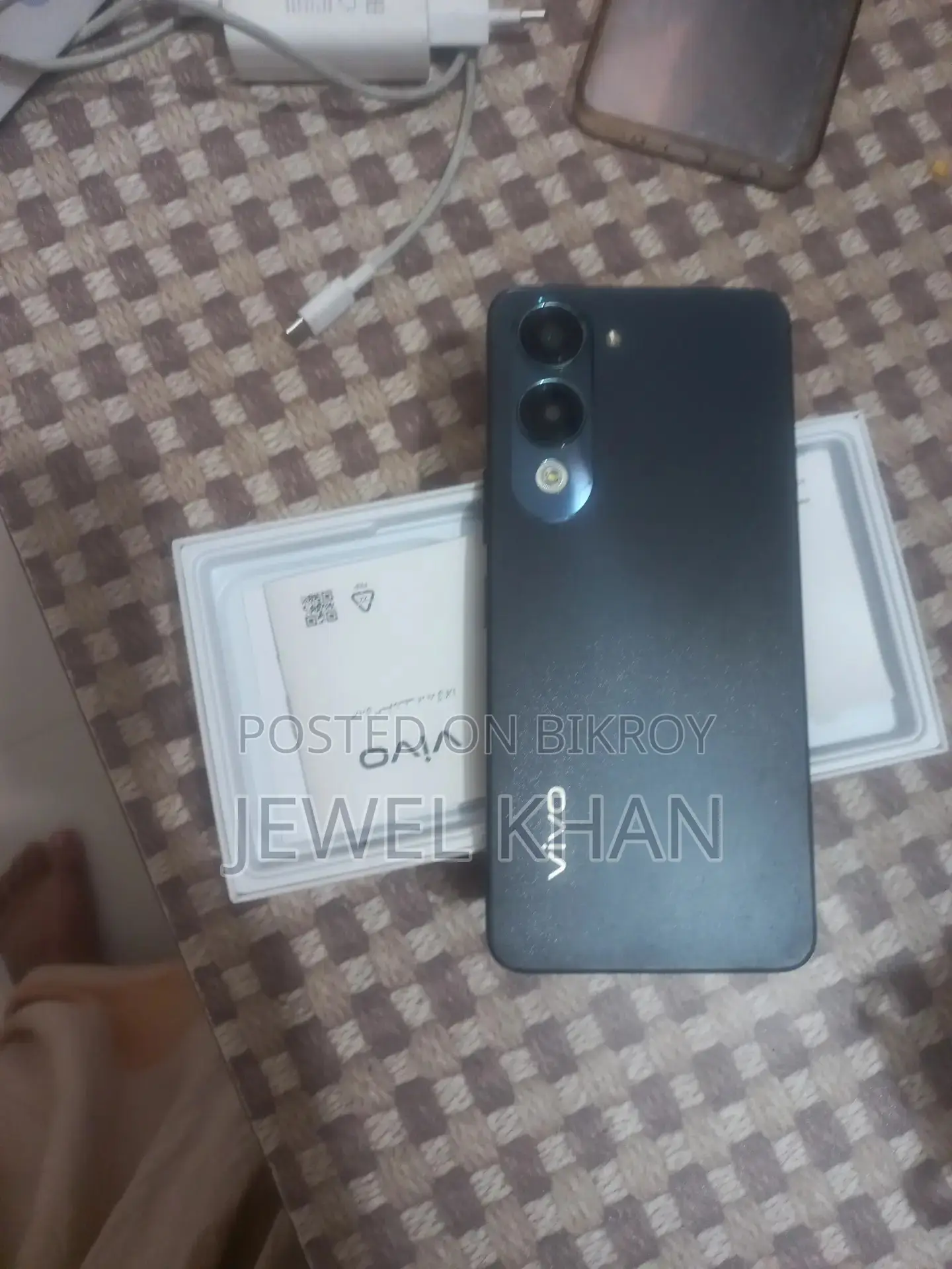 Vivo Y04 (Used)