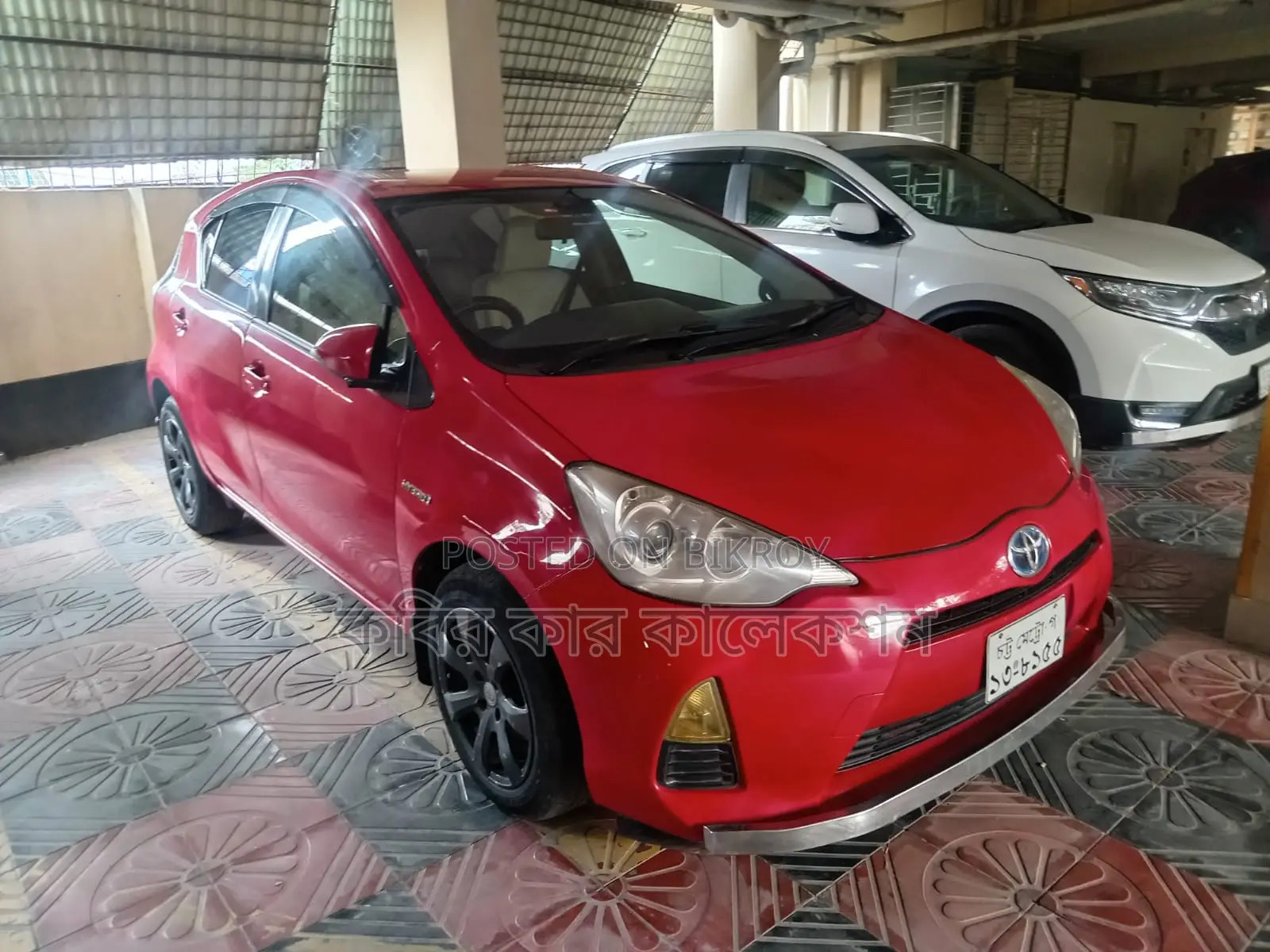 Toyota Aqua hybrid 2014