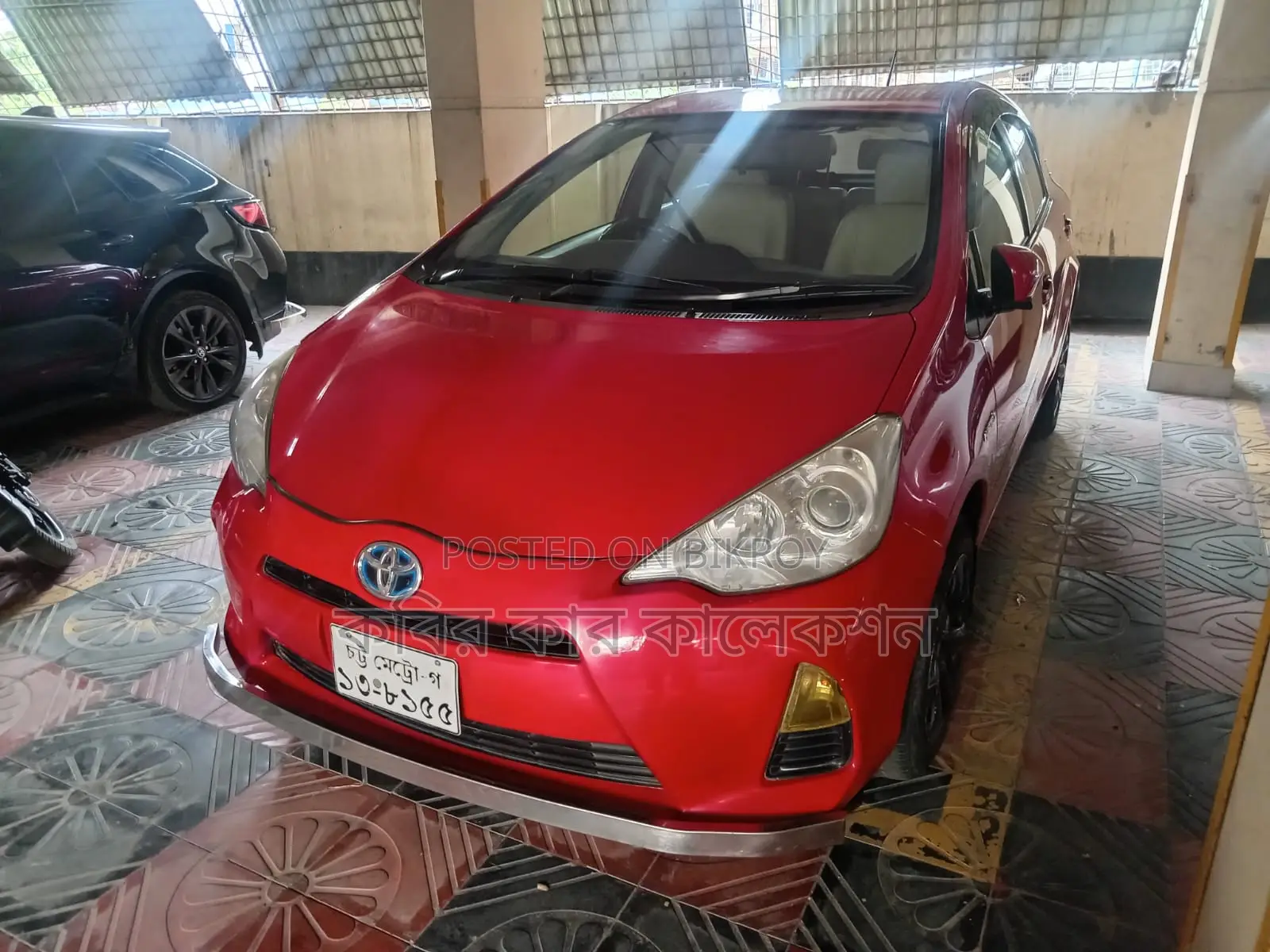 Toyota Aqua hybrid 2014
