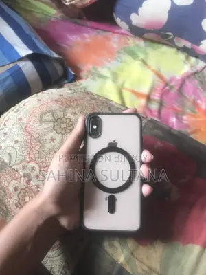 Apple iPhone XS (Used)
