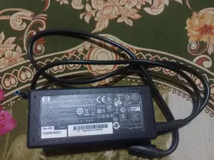 HP 65watt Adapter