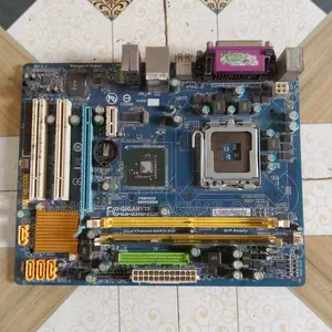 DDR-2 Motherboard + 2GB RAM