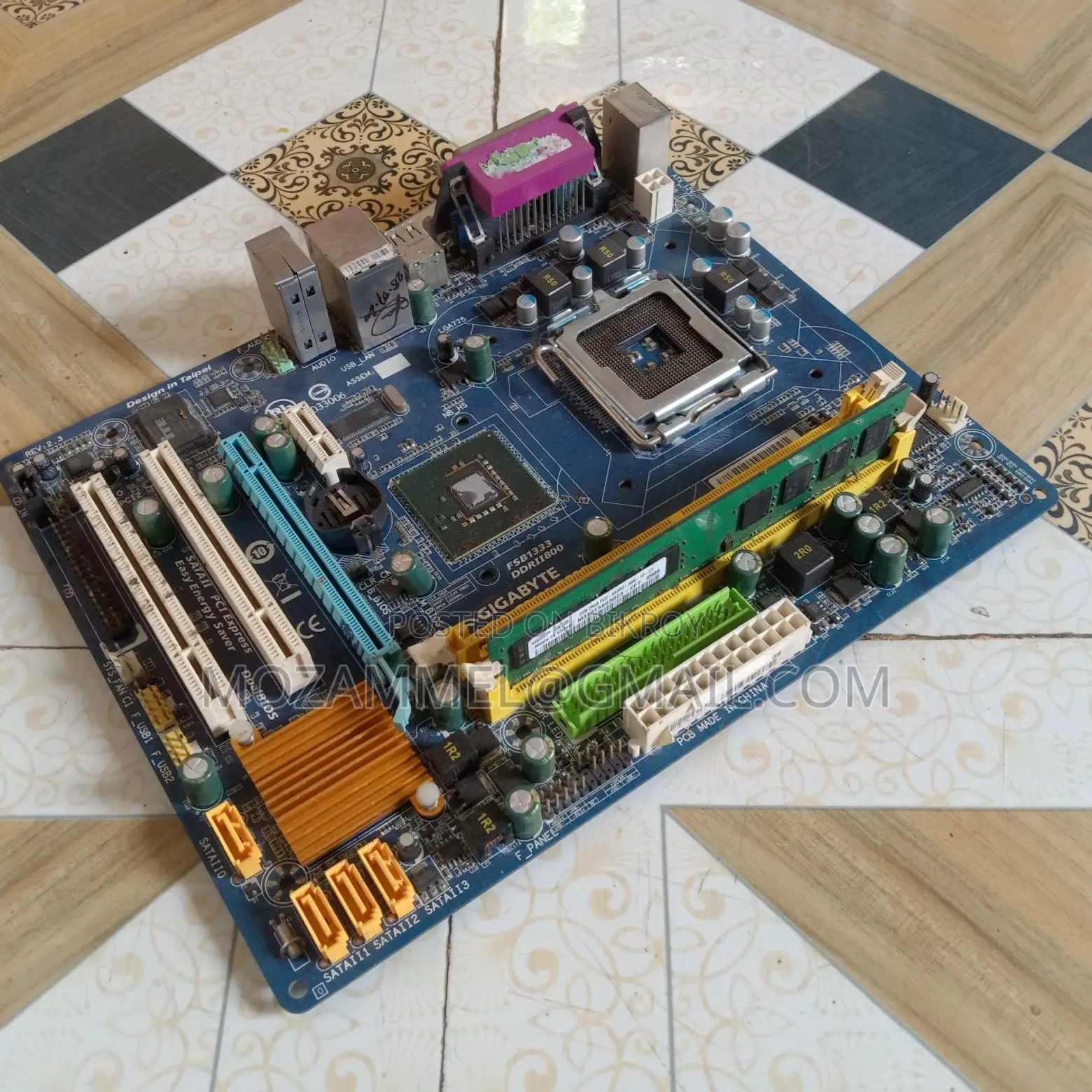 DDR-2 Motherboard + 2GB RAM