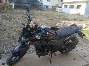 Honda X Blade . 2020